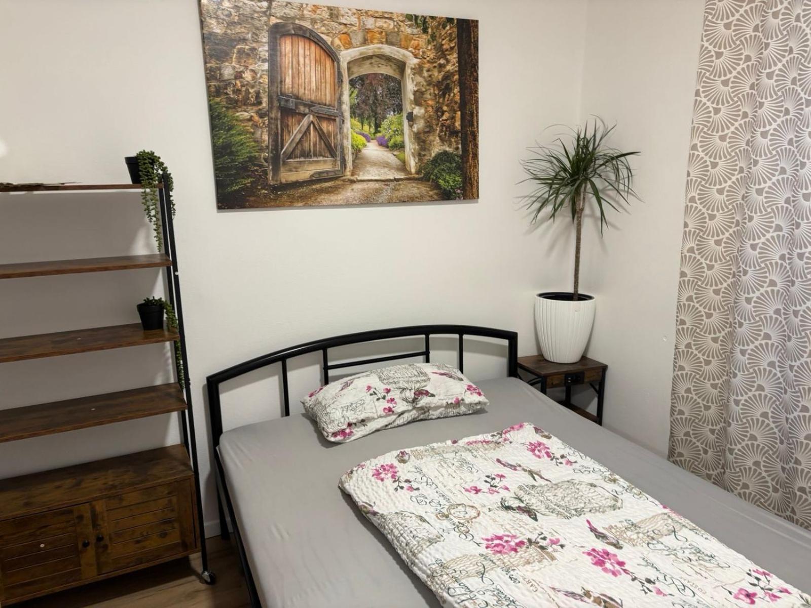 Apartment Am Schlosspark 2 Cheb Ngoại thất bức ảnh